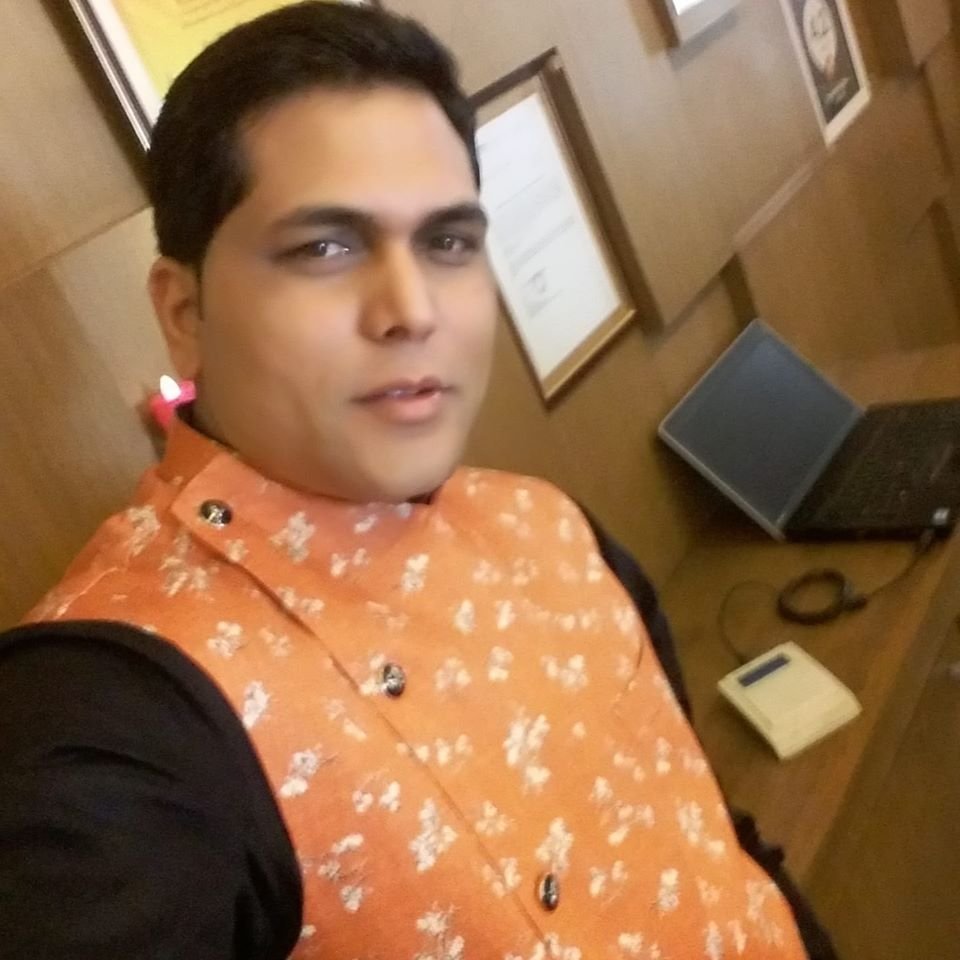 Yogesh Kumar (Madhubani, Bihar) @ Front Office Manager, Hotel The Retreat, AGRA